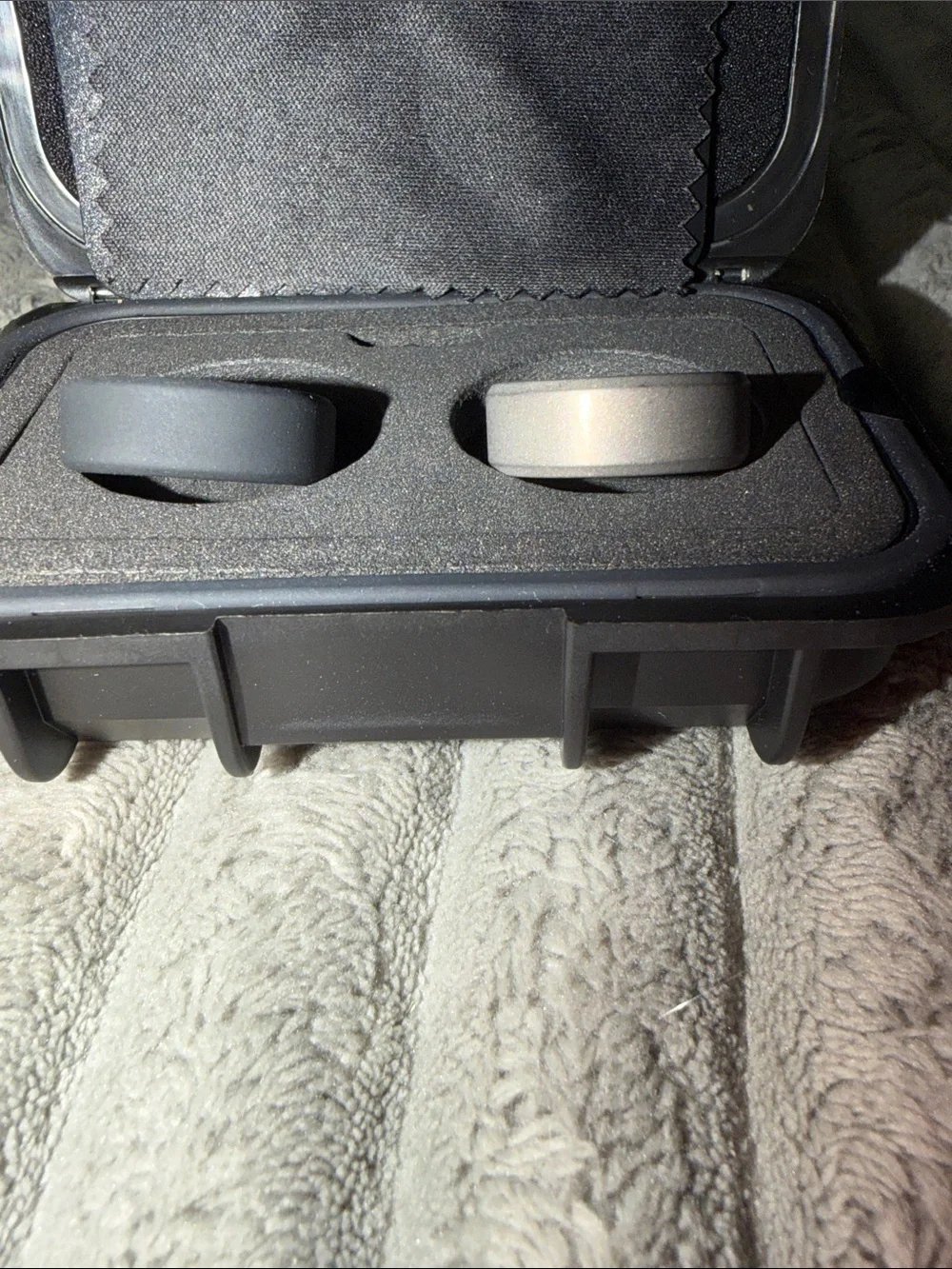RIDGE Stonewashed Titanium Beveled Ring - Gray